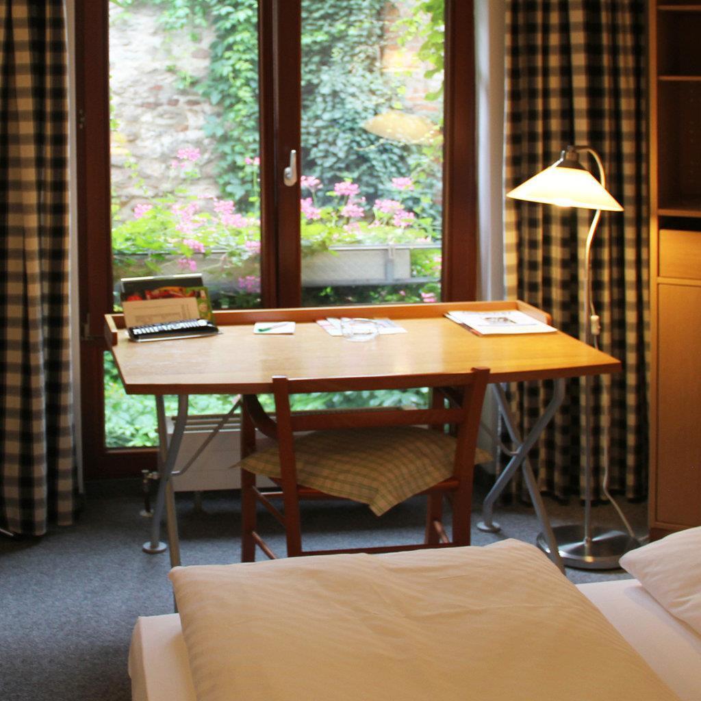 Hotel Agneshof Nurnberg Δωμάτιο φωτογραφία